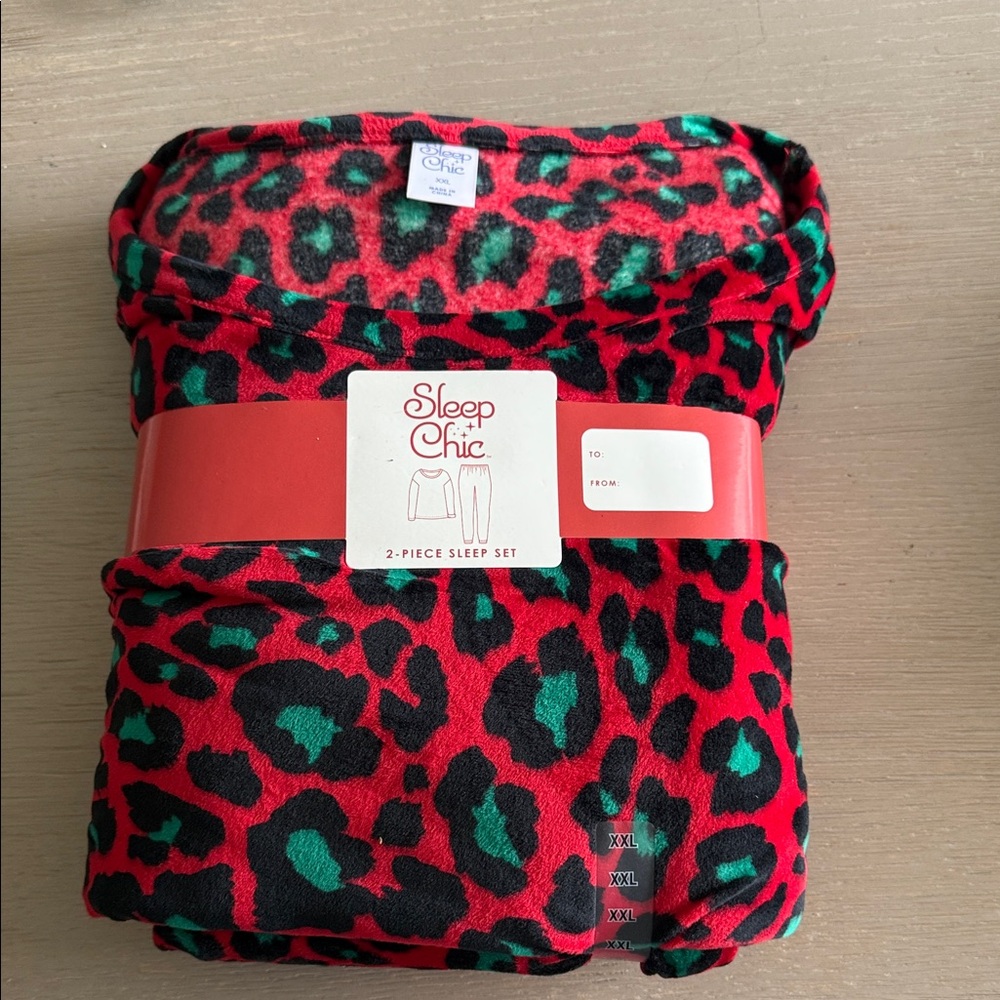 Sleep Chic Red and Green Leopard Print Pajama Set